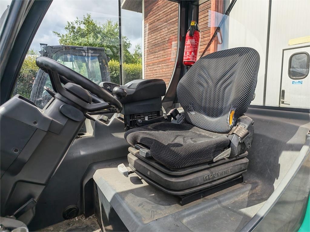 Mitsubishi FD25N sauberer Dieselstapler kuva 11