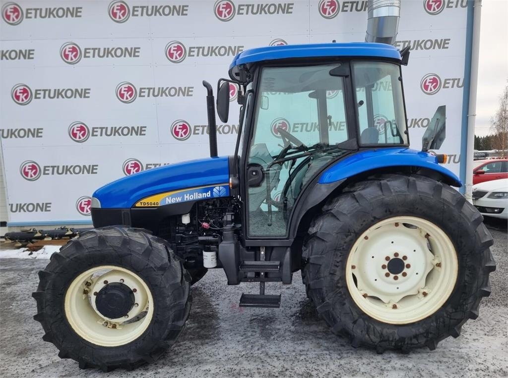 Tracteur agricole New Holland TD5040 — occasion 2009, 940 h