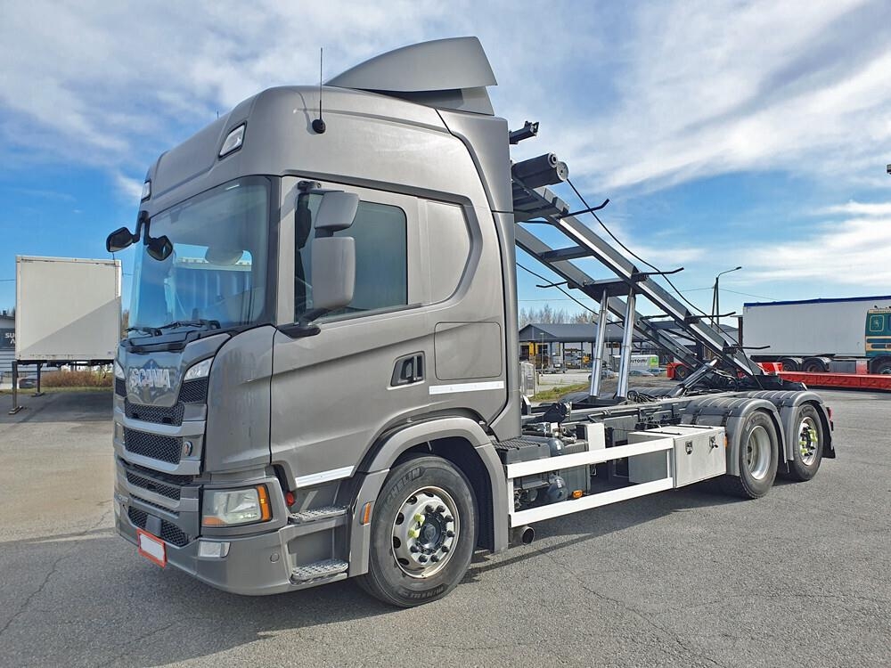 Scania G500 6x2 -18