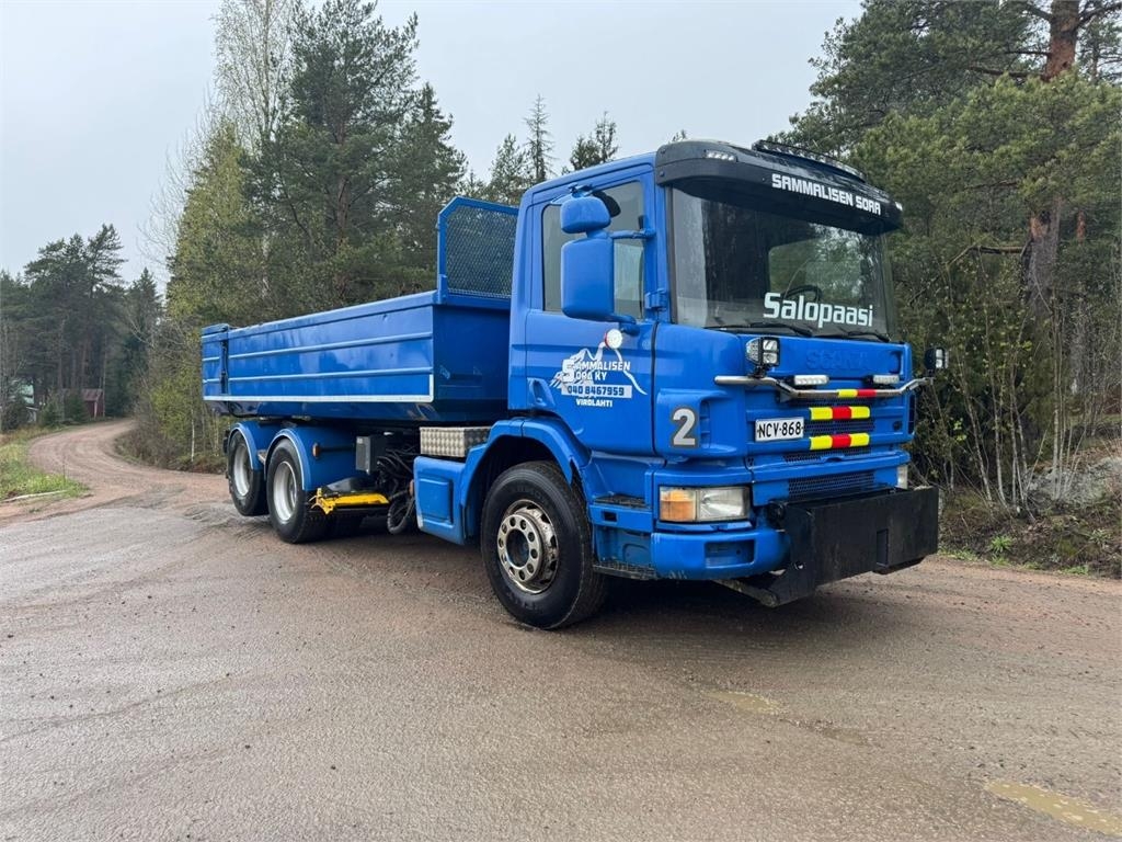 Scania P124
