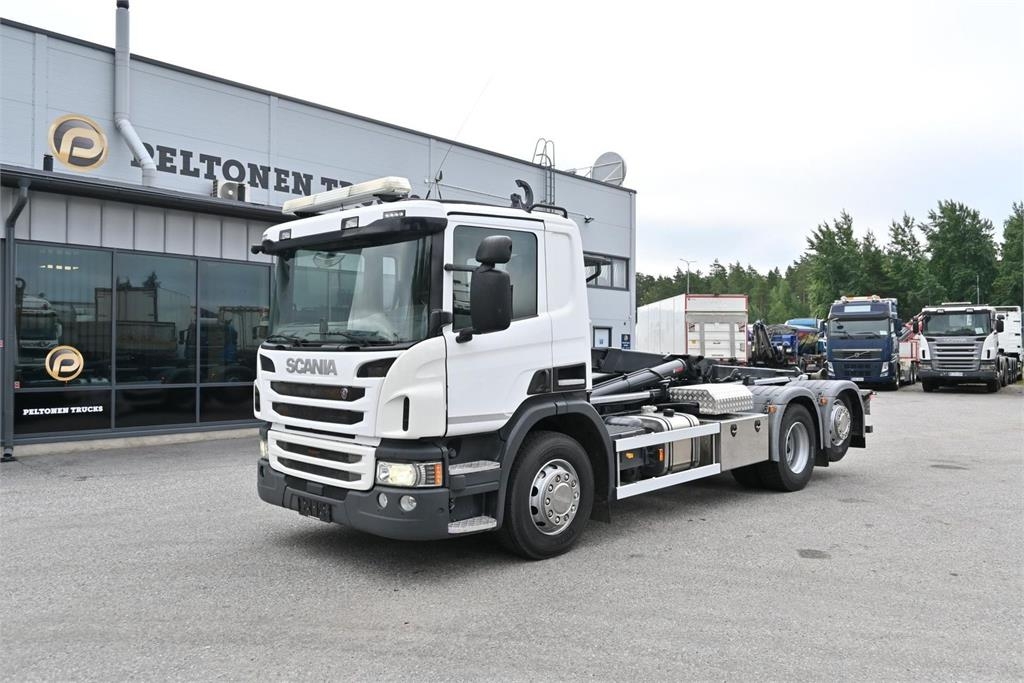 Scania P360 6x2 Multilift