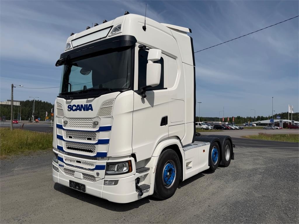 Scania Väliteli , takailma , 660tkm