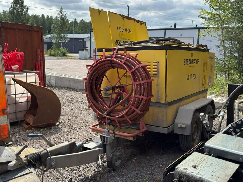 Steamrator MHT-700 HÖYRYKEHITIN
