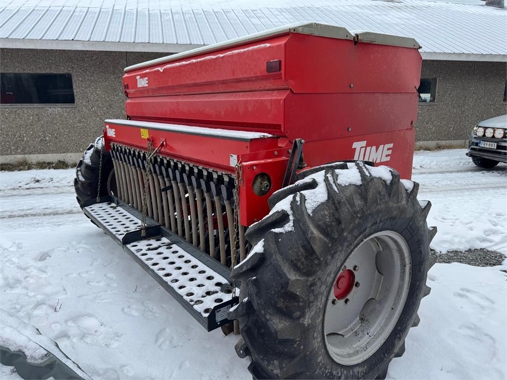 Tume HKL 2500 S HUOM PIENSIEMENLAITE PYÖRÄNVÄLIJYRÄ LIS