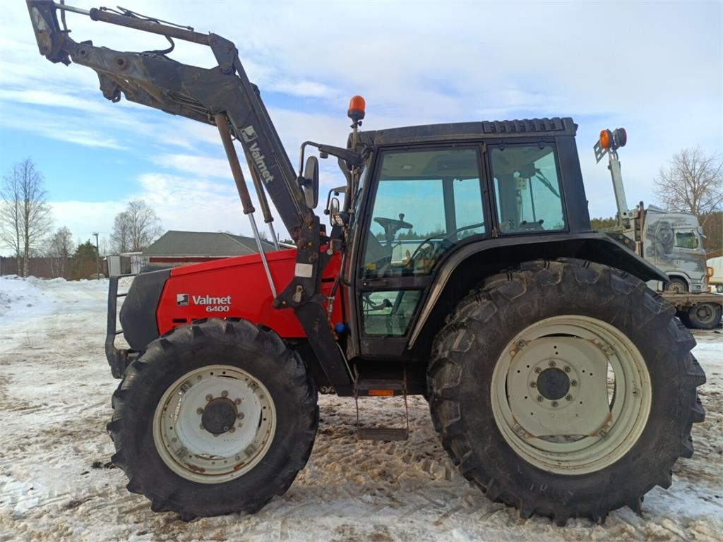 Valmet 6400