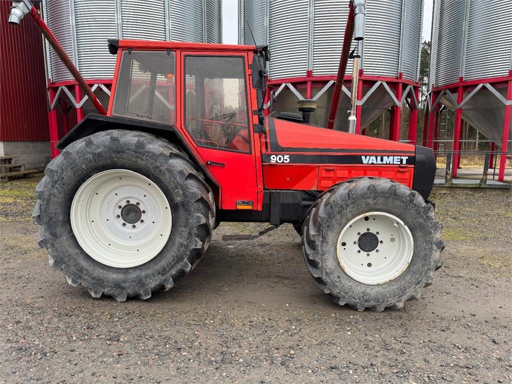 Valmet 905 HUOM KUNTO RENKAAT ILMASTOINTI