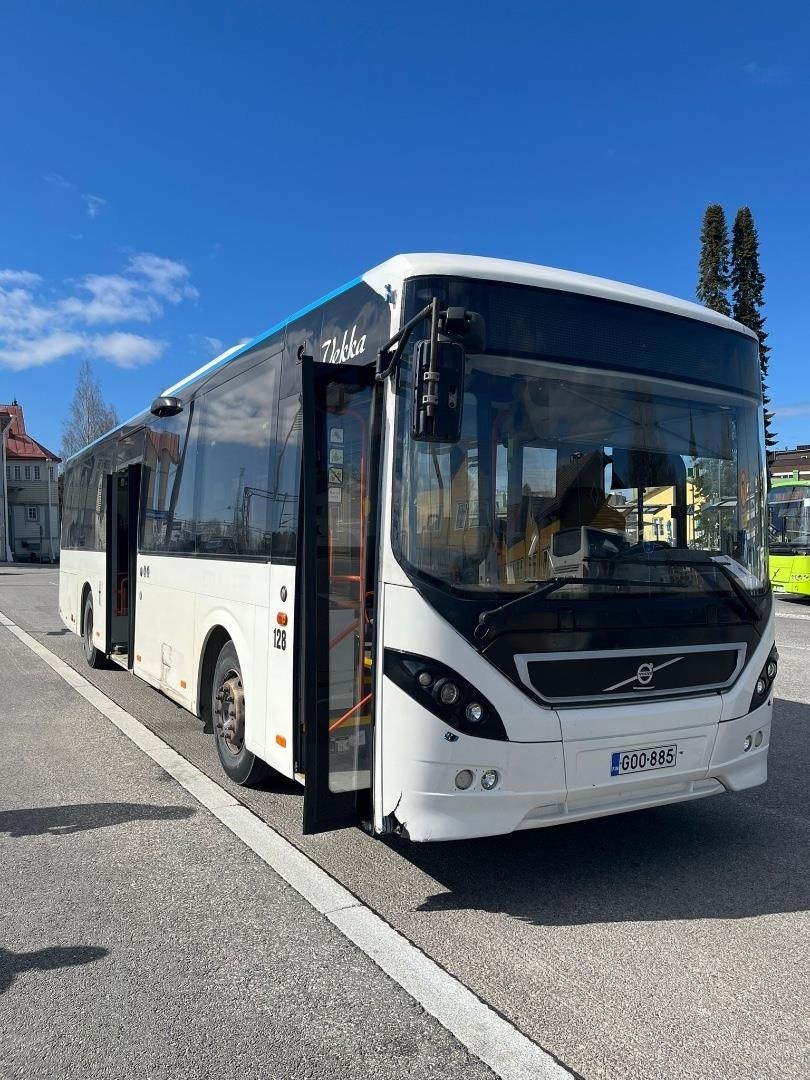 Volvo 8900