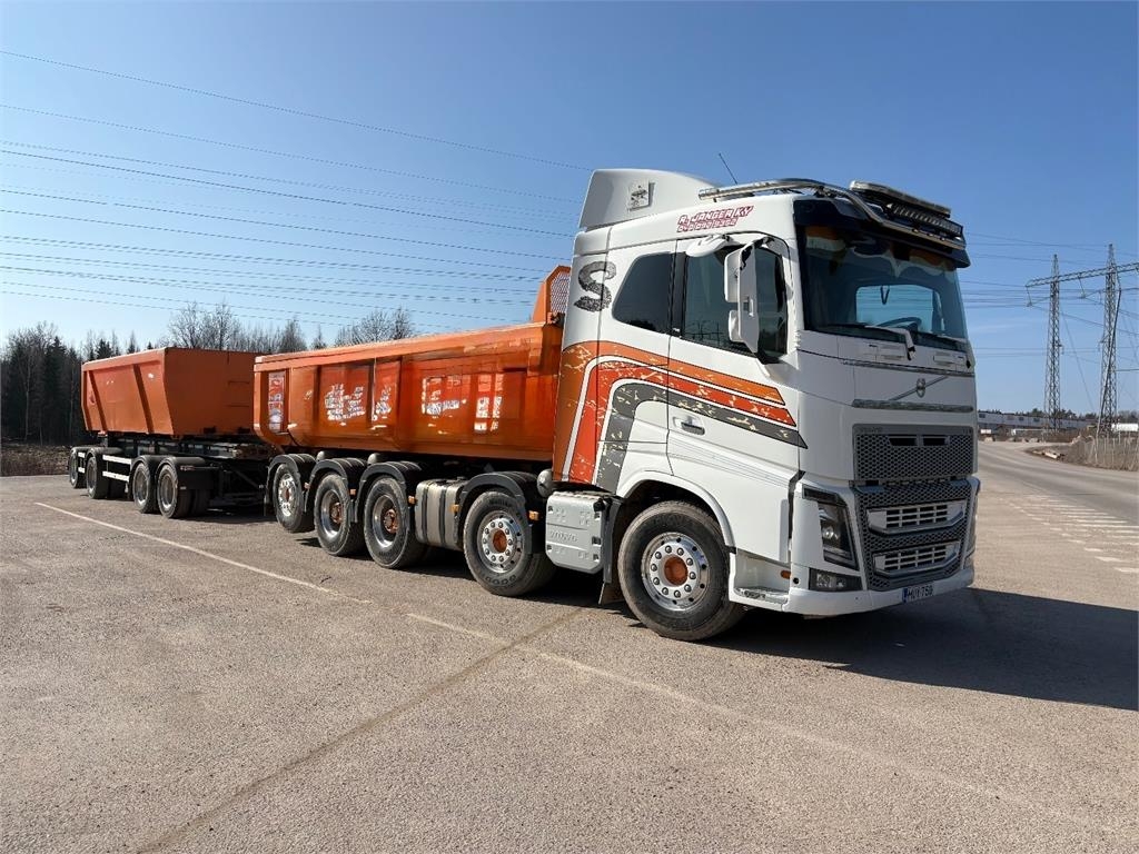 Volvo FH 16/750 10x4 sorakasettiyhdistelmä