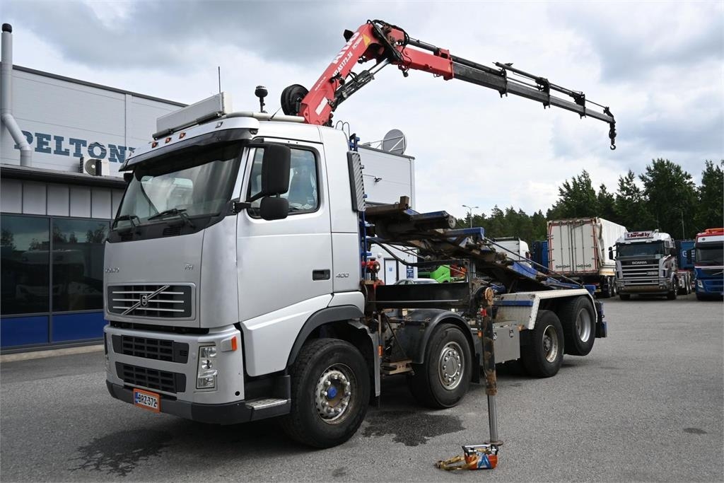 Volvo FH400 8x2 vm. 2016 nosturilla