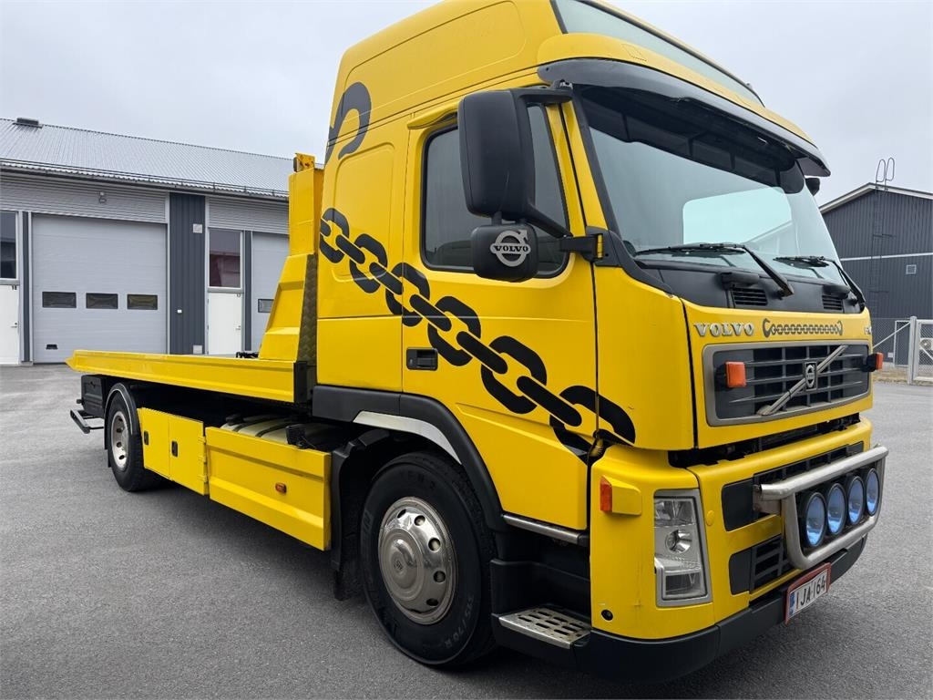 Volvo FM-300 9.4