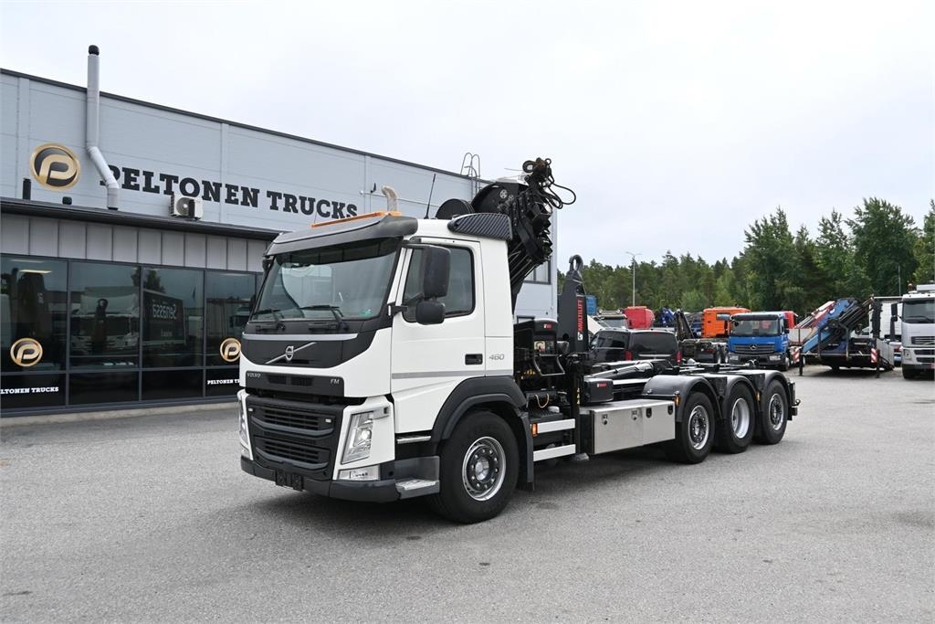 Camion plateau grue Volvo FM460 8x2 Tulossa — occasion 2016
