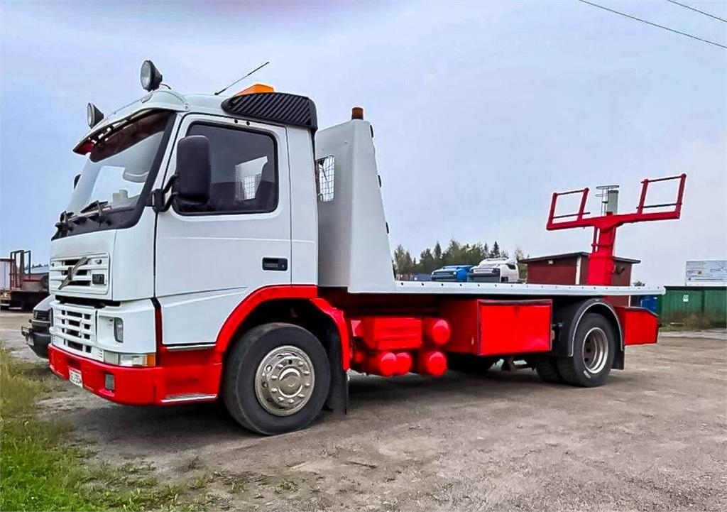Volvo FM7 HINAUSAUTO / liukulava