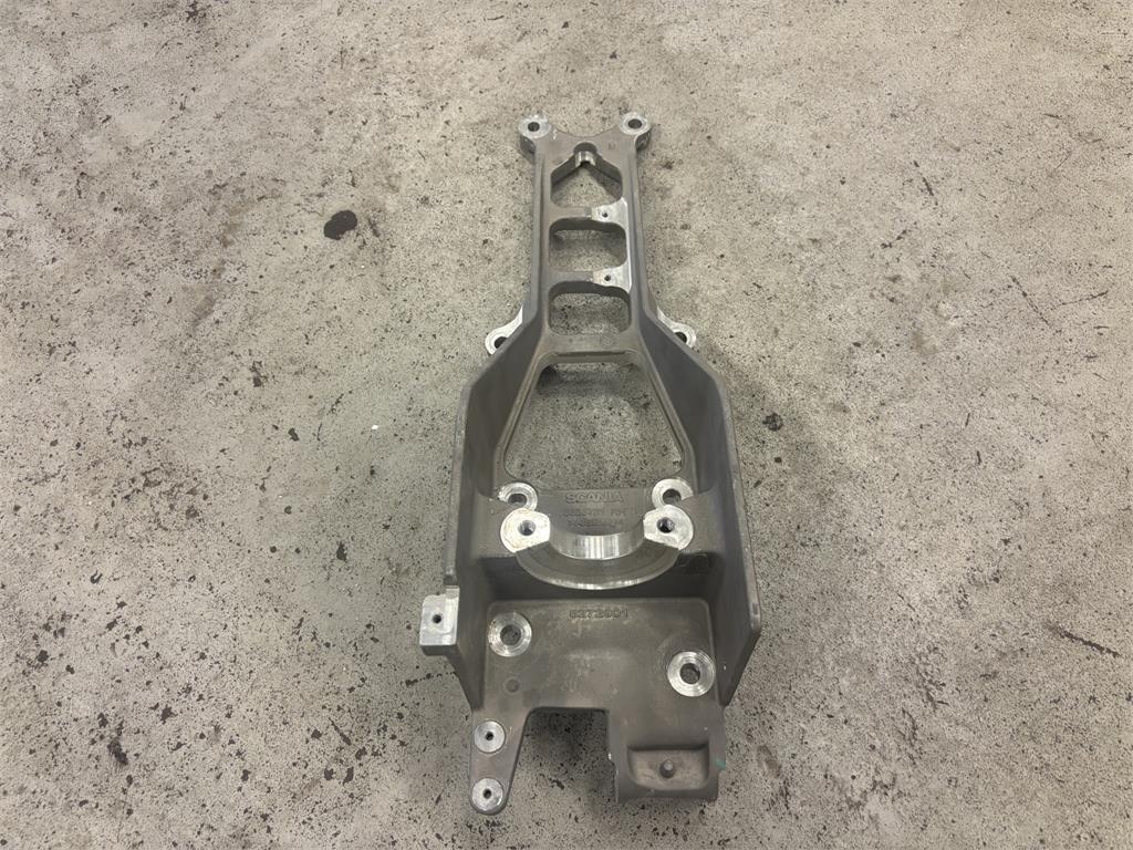 Scania Aluminium Hyttfäste scania Nextgen 2323721