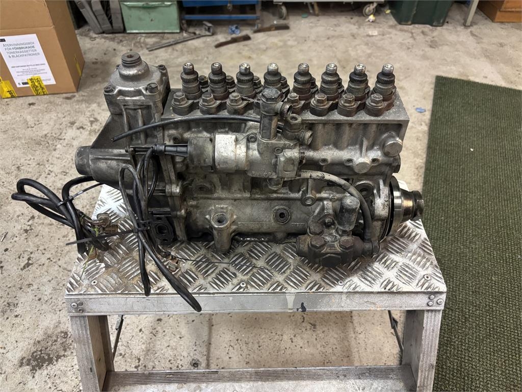 Scania DCS14 dieselpump 1364711