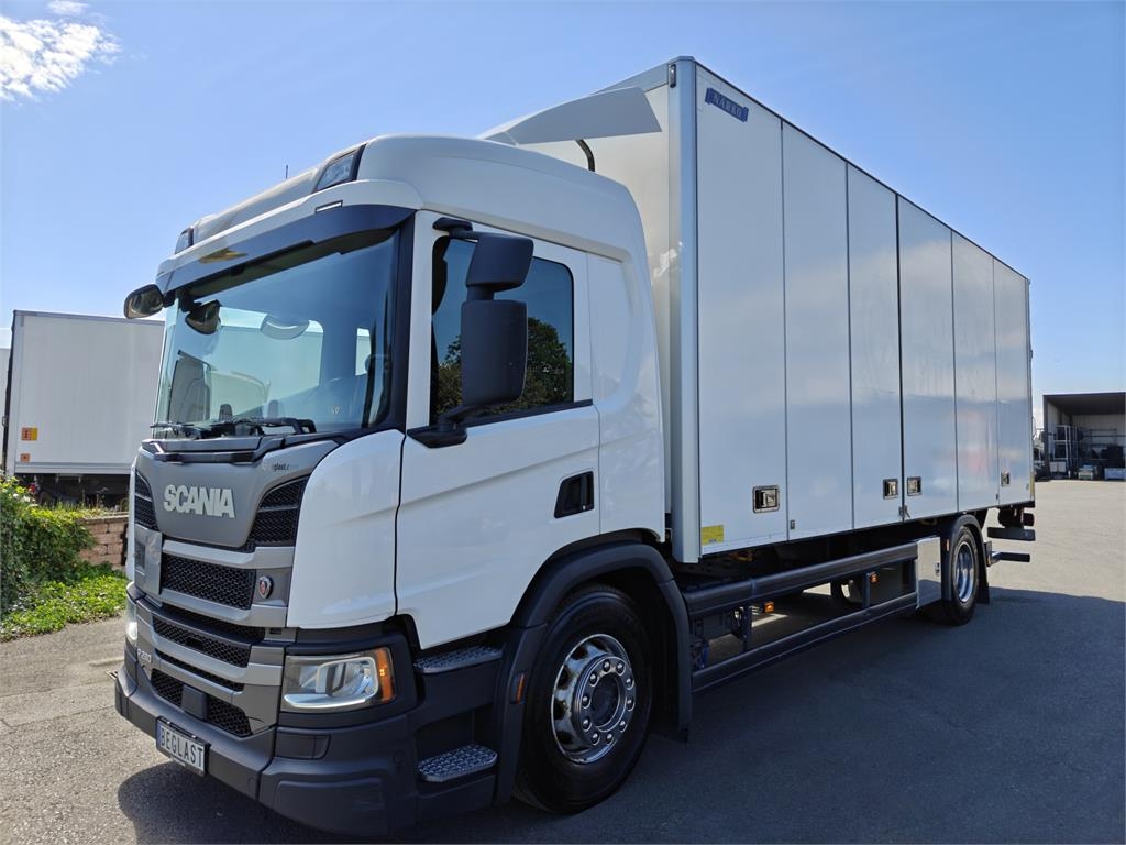 Scania P280