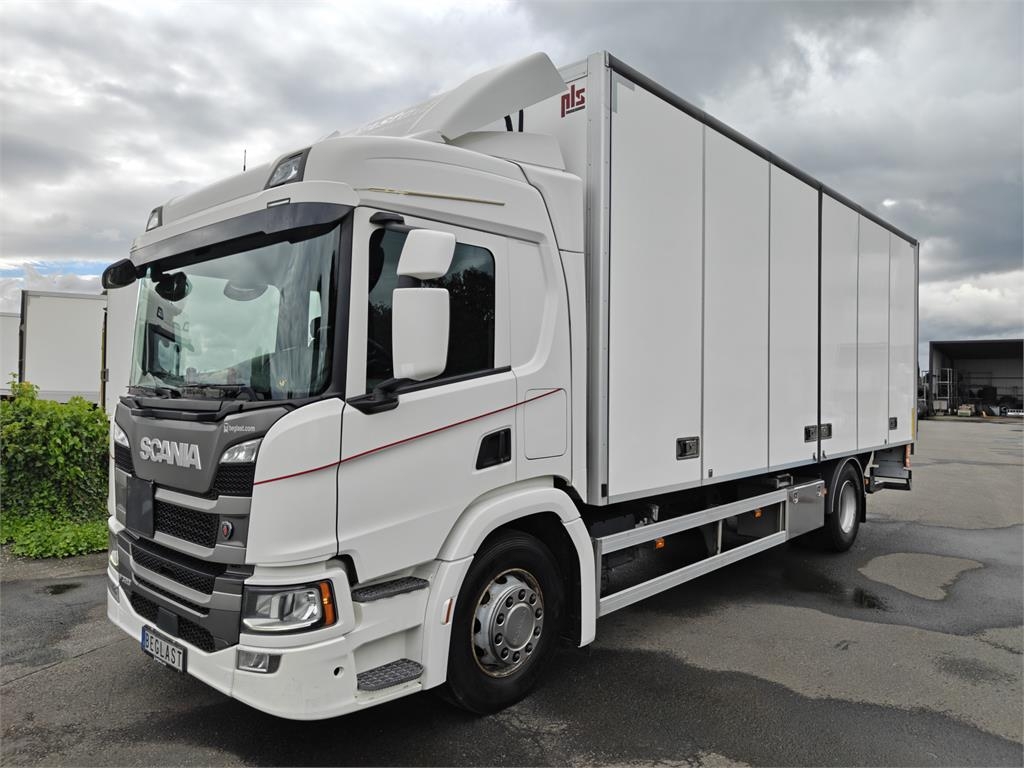 Scania P320