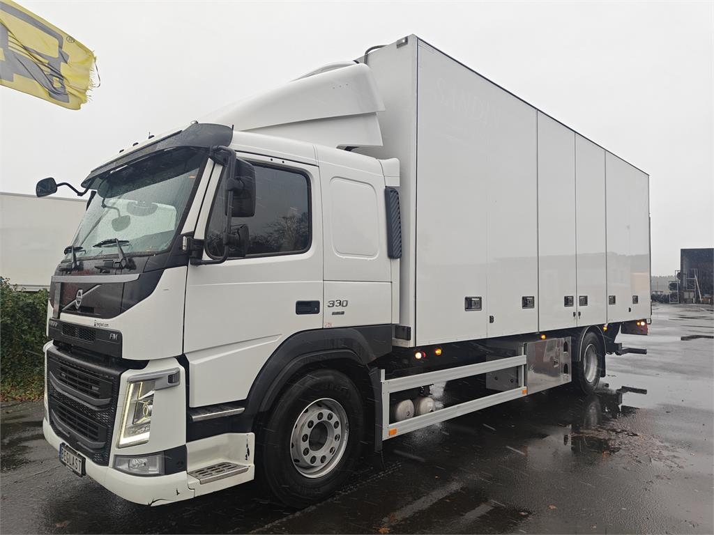 Volvo FM330