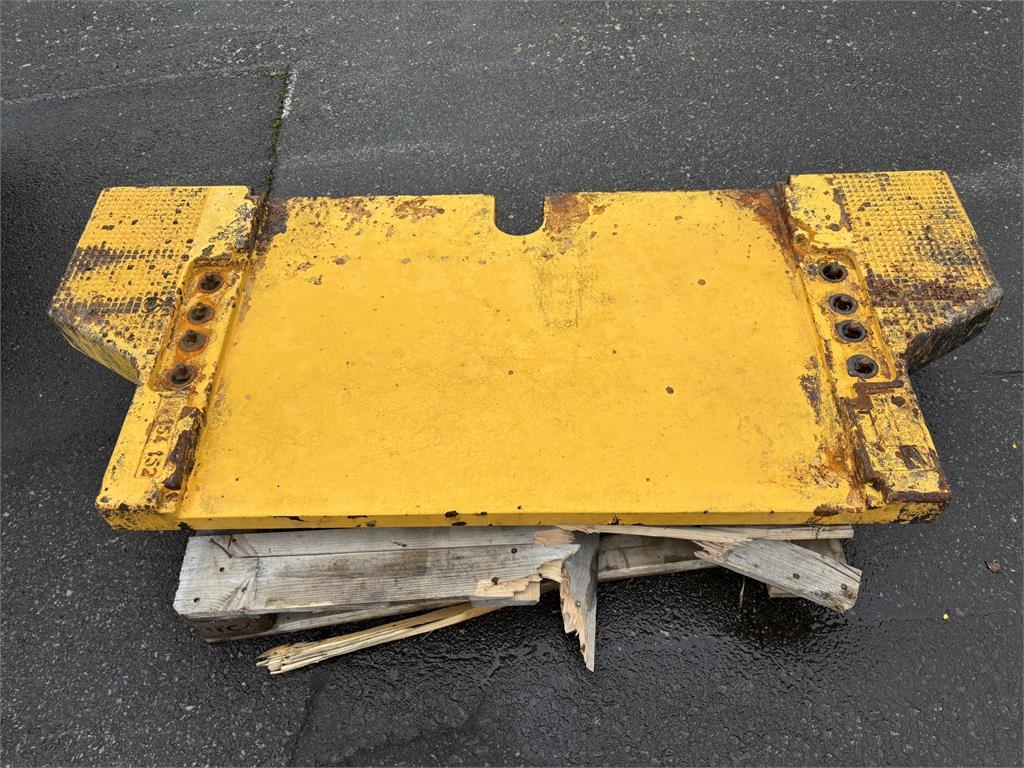 Volvo motvikt L180g 11154152