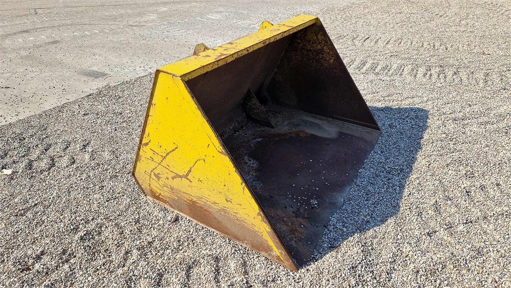 6ft Grain Bucket