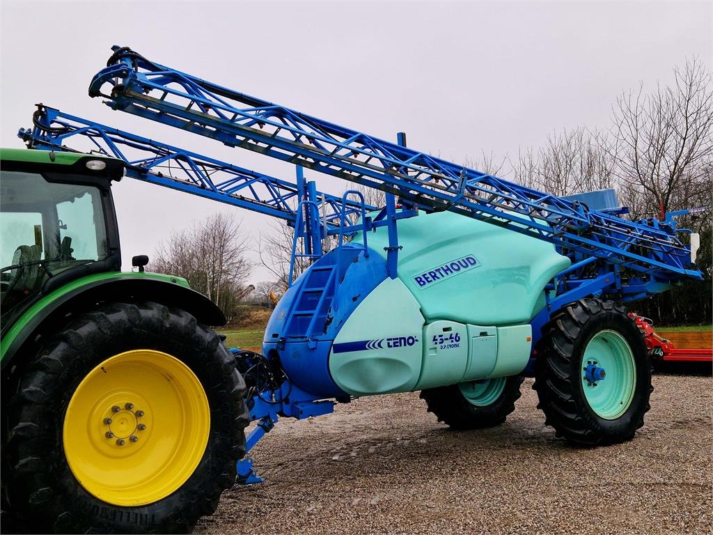 Berthoud Tenor 43-46 32m Trailed Sprayer