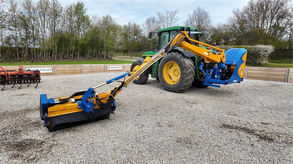Bomford Hawk Evo 6.5m Power Plus Hedge Cutter
