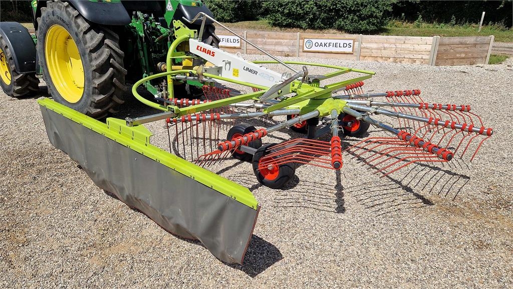 Claas Liner 420 Single Rotor Rake