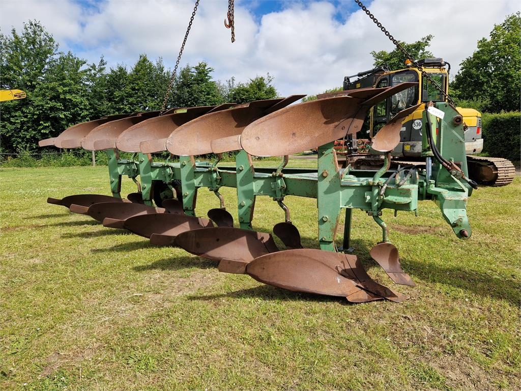 Dowdeswell DP7E 5 furrow 14" plough