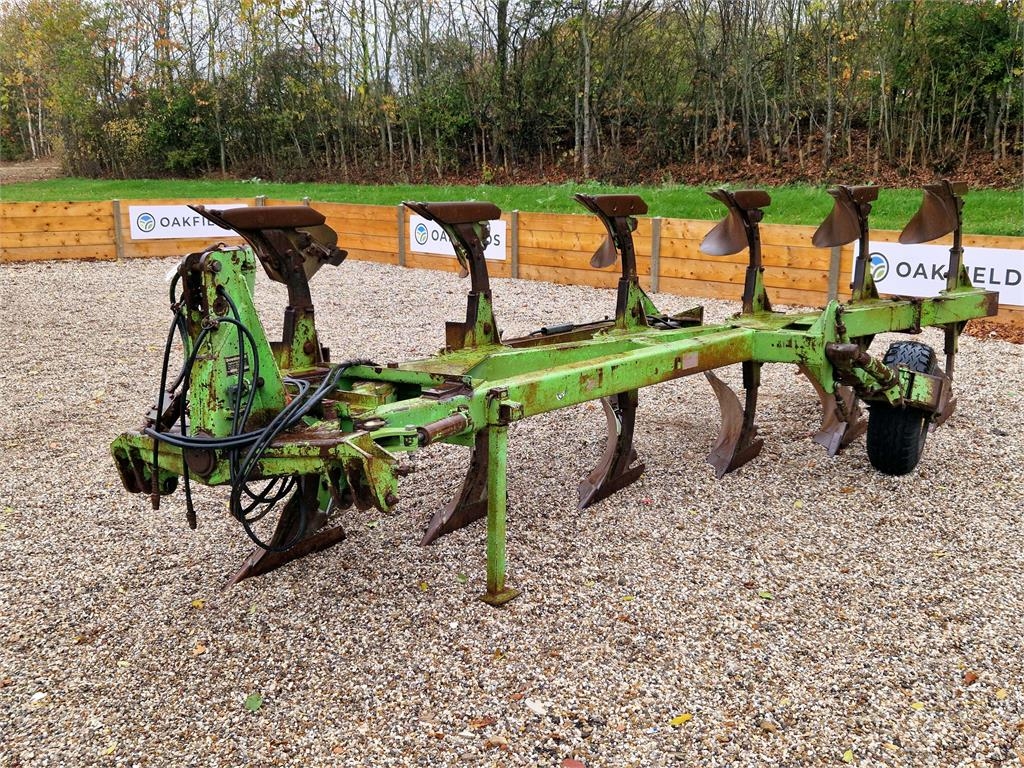 Dowdeswell DP7E YCN Bodies 6 Furrow Plough