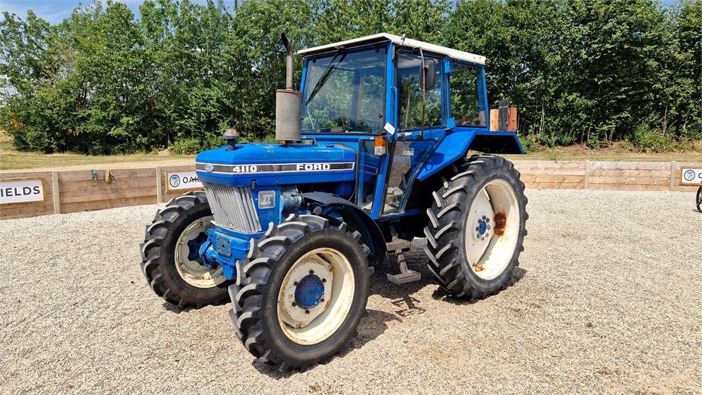 Ford 4110 Force II 4WD Tractor