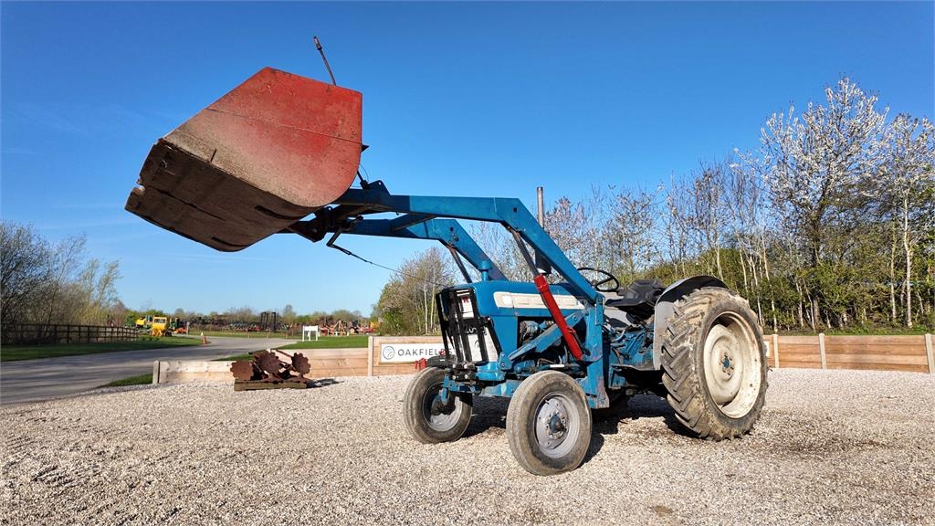 Ford Pre-Force 4000 2WD Tractor