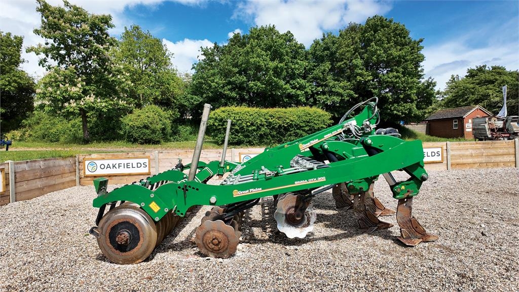 Great Plains Simba DTX 300 3m cultivator