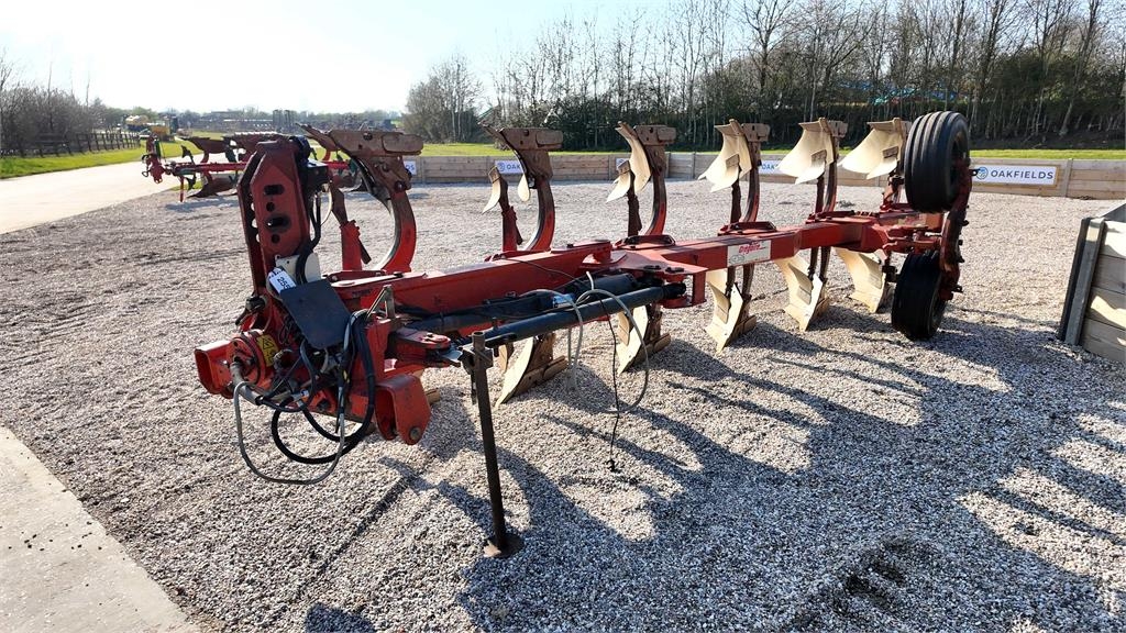 Gregoire Besson HRPB7 6 (5+1) Furrow On-Land/In-Furrow Plou