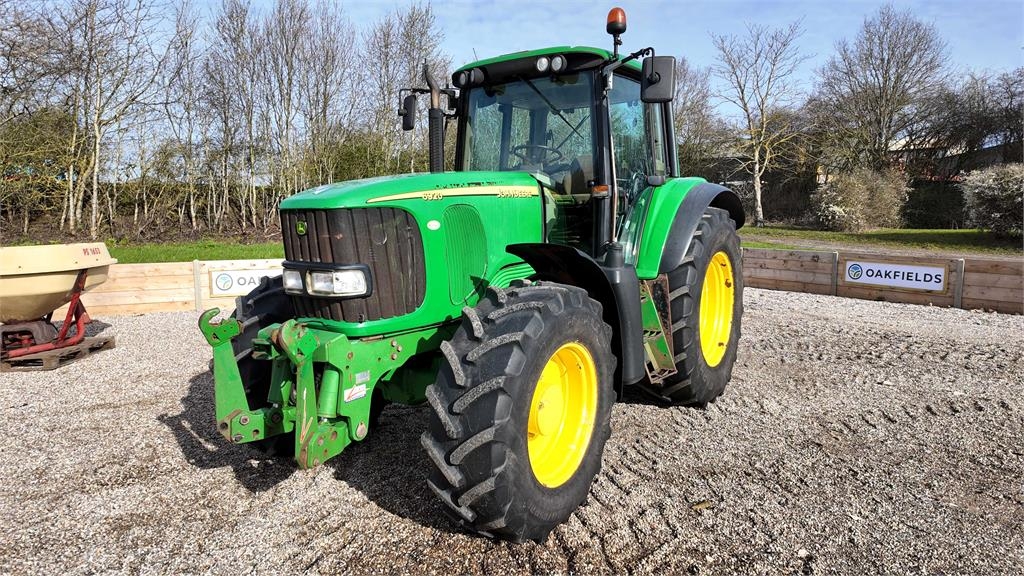John Deere 6920 4WD Tractor