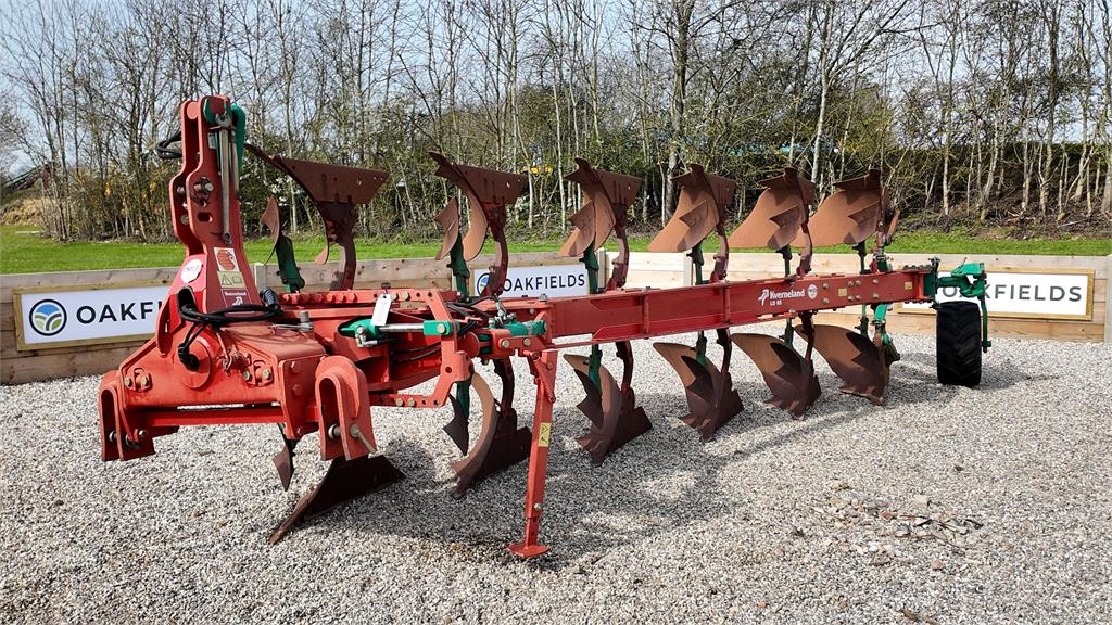 Kverneland LD85-300-28 6 Furrow Plough