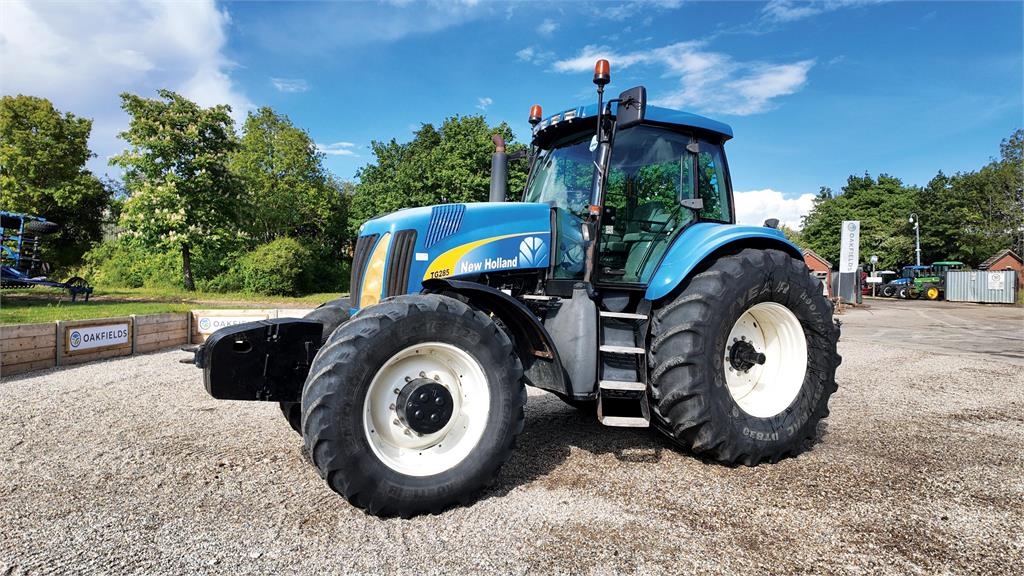 New Holland TG285 Tractor