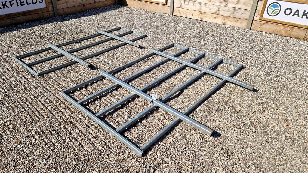 Pair of Straight Harvest Ladders