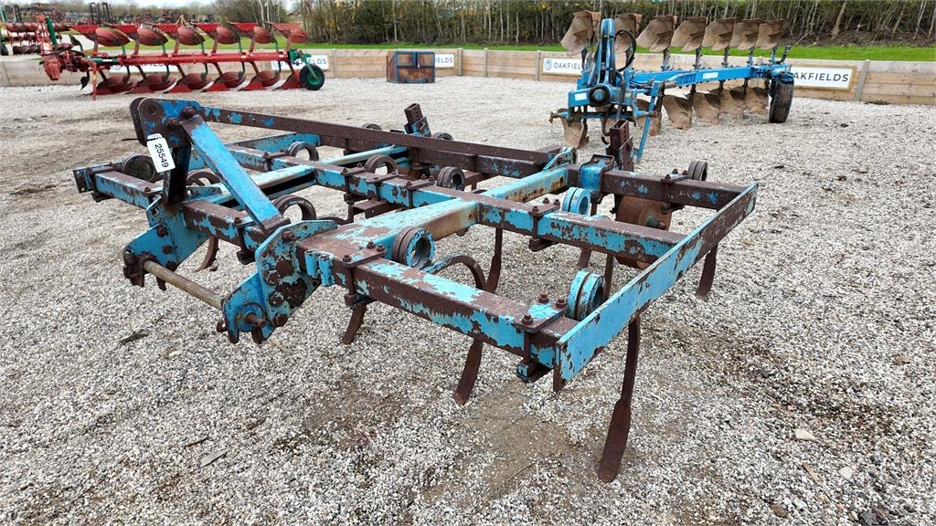 Ransomes C92 3m Heavy Duty Mounted Pigtail Cultivator