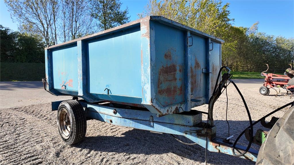 Weeks 4 Ton High Tip Trailer