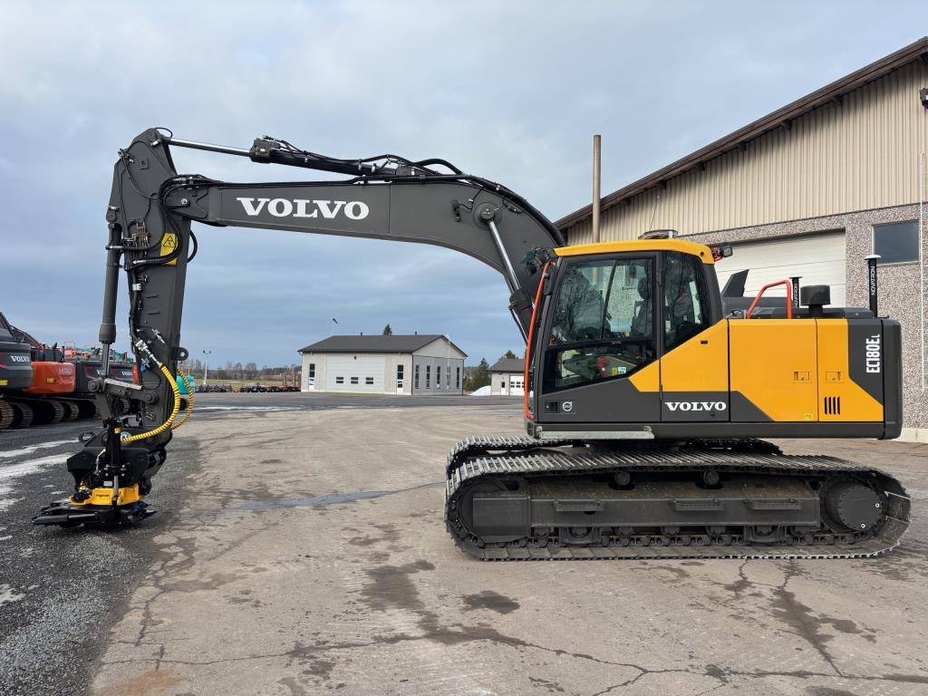 Volvo EC180EL + 800MM TELAT + RASVARI + LÄMMITIN + EC226