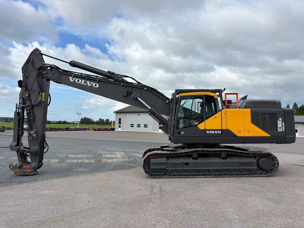 Pelle sur chenilles Volvo EC380ELN SUORAPUOMI + KAHDET PROBO HYDRAULIIKAT + — occasion 2021, 4 200 h