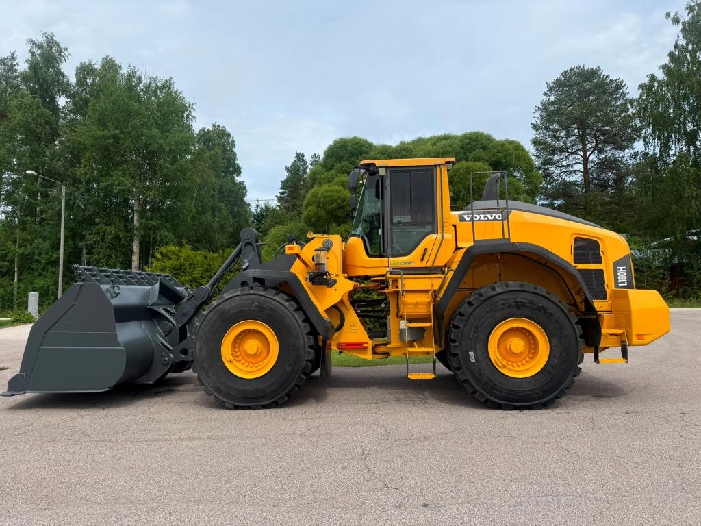Volvo L180H + BSS + RASVARI + TAMTRON VAAKA + V-KÄRKIKAU