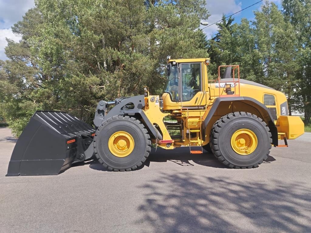 Volvo L260H + STAGE 5 + BSS + CDC-VIPUOHJAUS + EBERI +