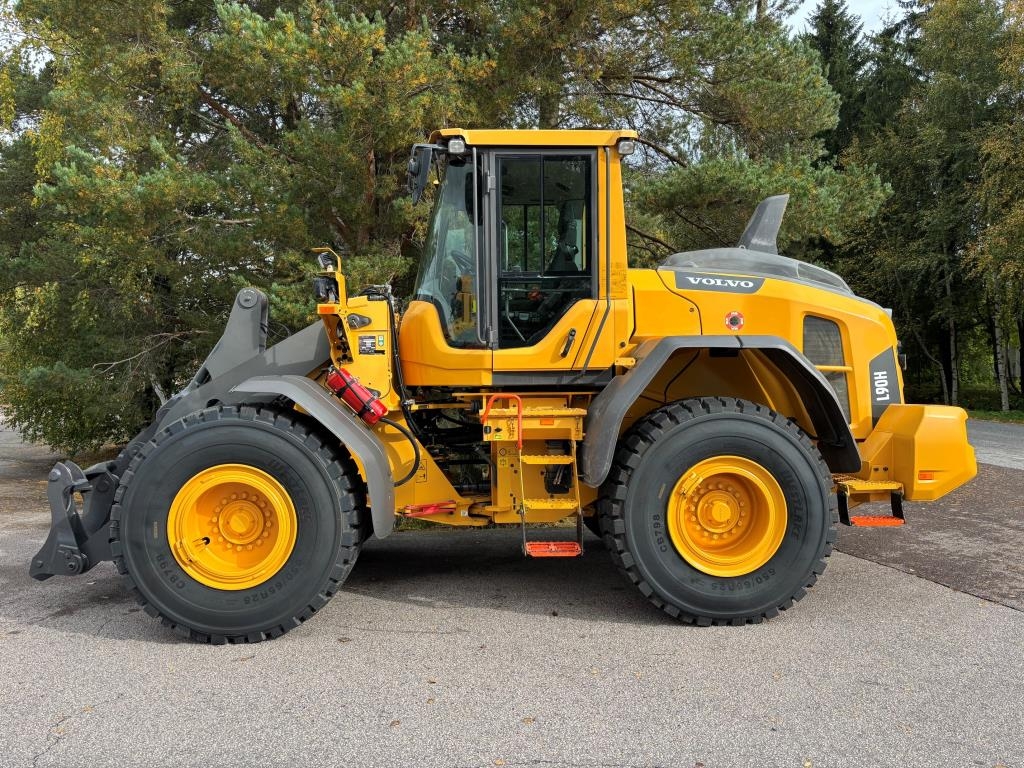 Chargeuse sur pneus Volvo L90H + PIKALIITIN + LISÄHYDRAULIIKKA + BSS + CDC + — occasion 2017, 12 400 h