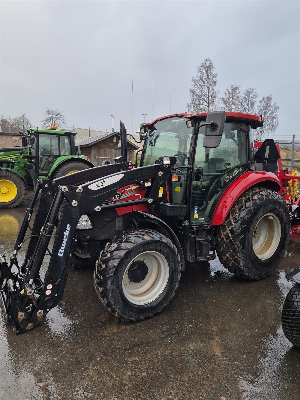 Case IH FARMALL 75C TRAKTOR (KUND)