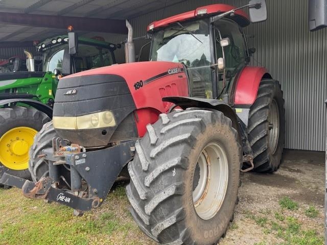 PUMA 180 TRAKTOR