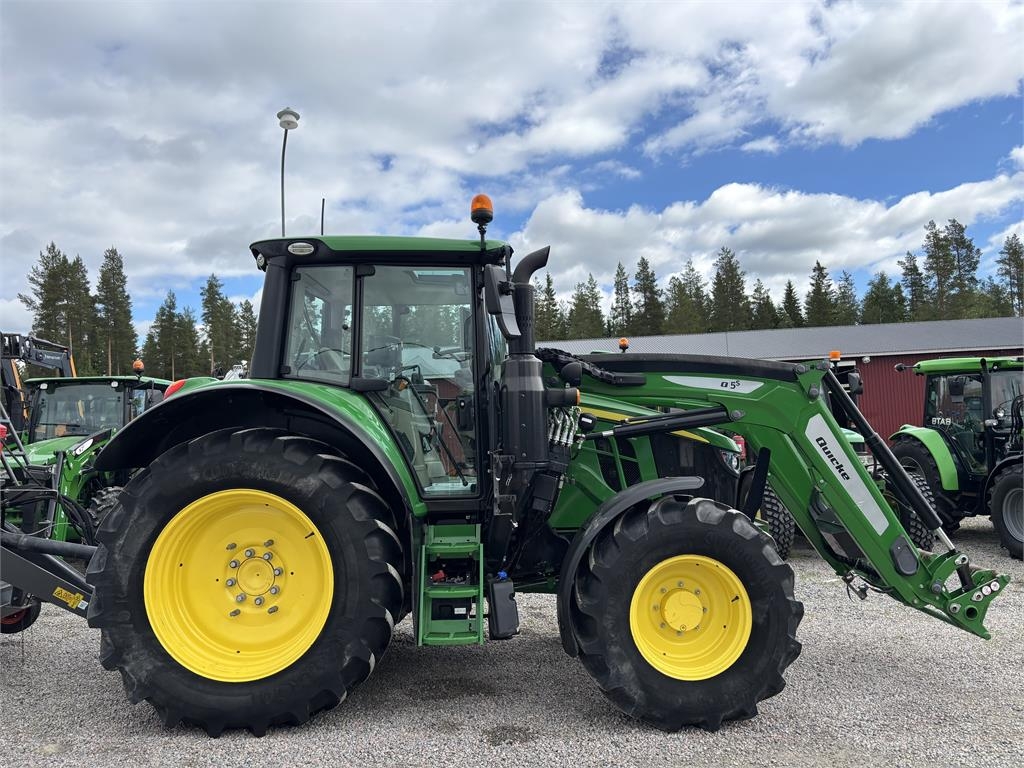 John Deere 6090M med Ålö Q5s-Lastare