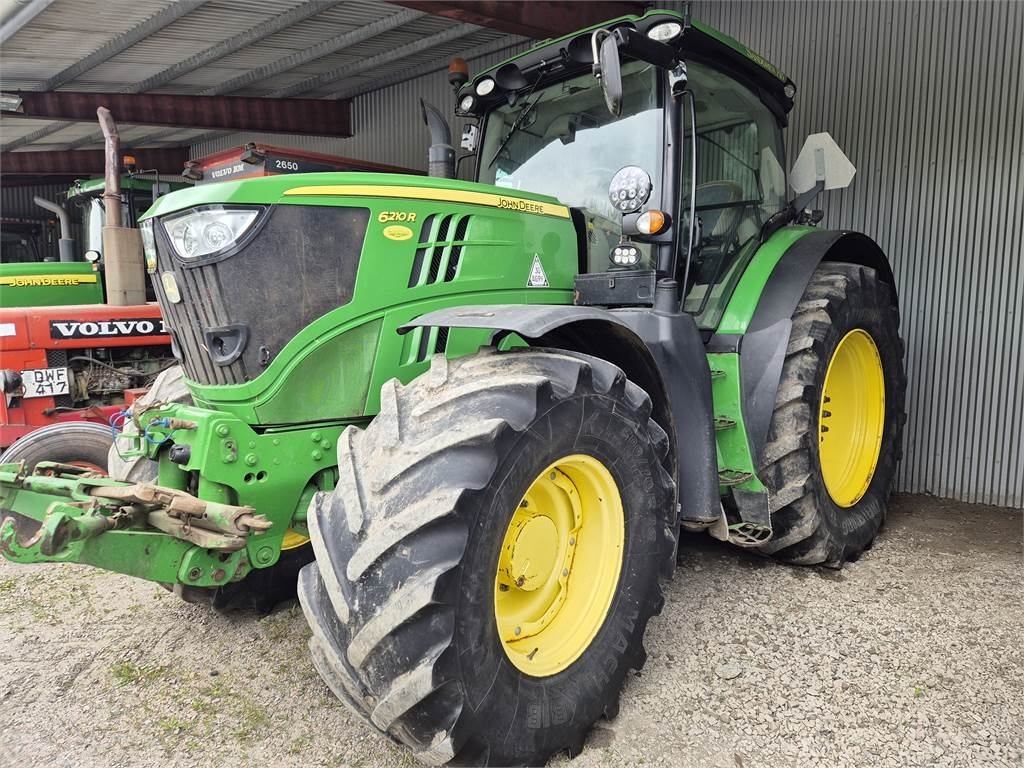 6210R AP TRAKTOR FR.LYFT