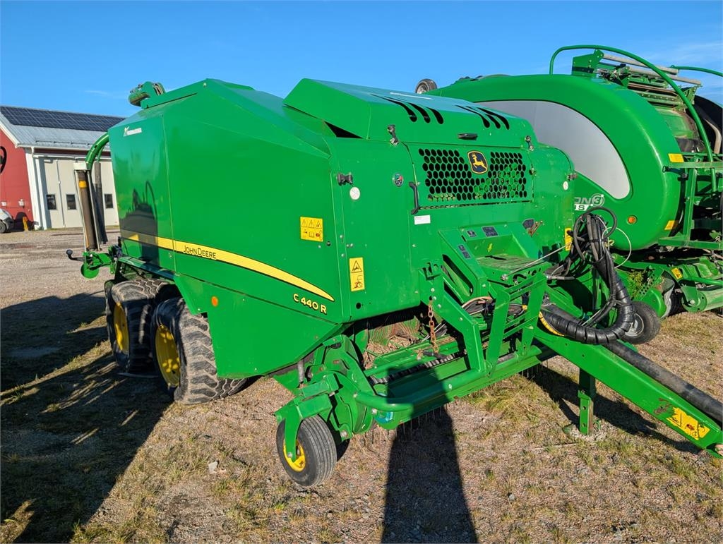 Faneur John Deere C440R — occasion 2017, 21 092 h