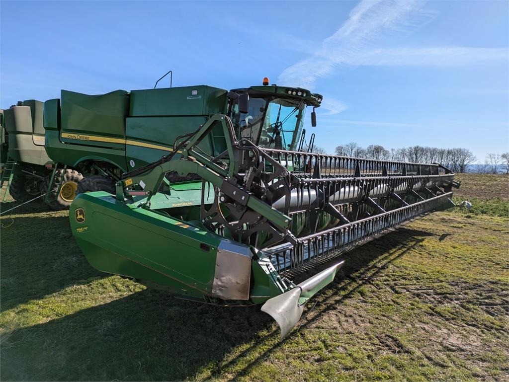 John Deere S790 SKÖRDETRÖSKA 35 FOT