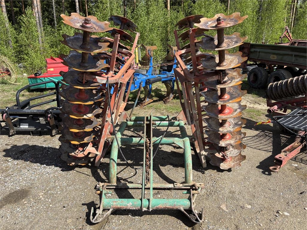 Kverneland 40T